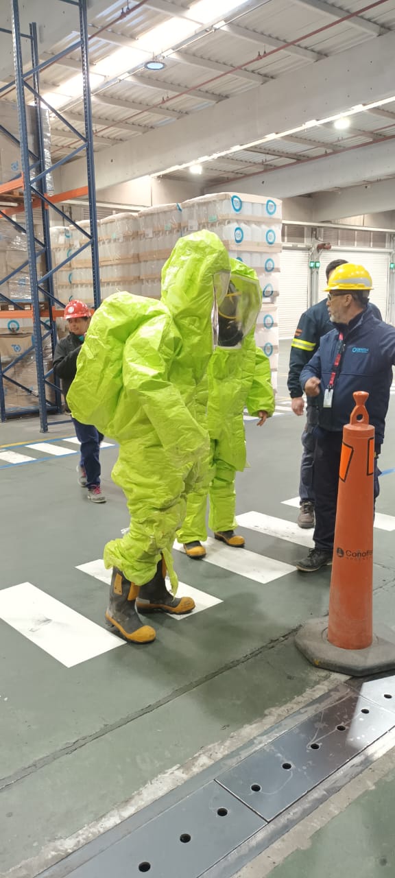 Capacitación trajes MATPEL